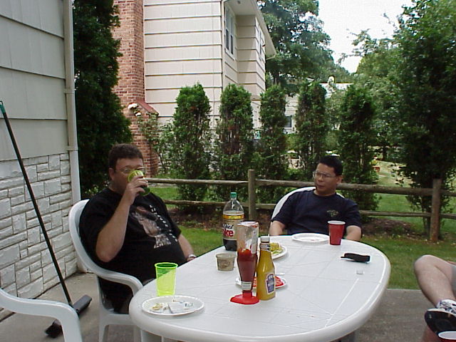 072701-bbq-time2eat2.jpg